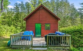 Brook Sound Cabin